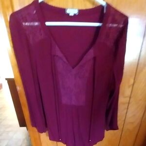 Women's Burgundy Lace Detail Top